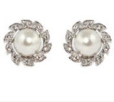 Studs - Pearl Leaf Stud